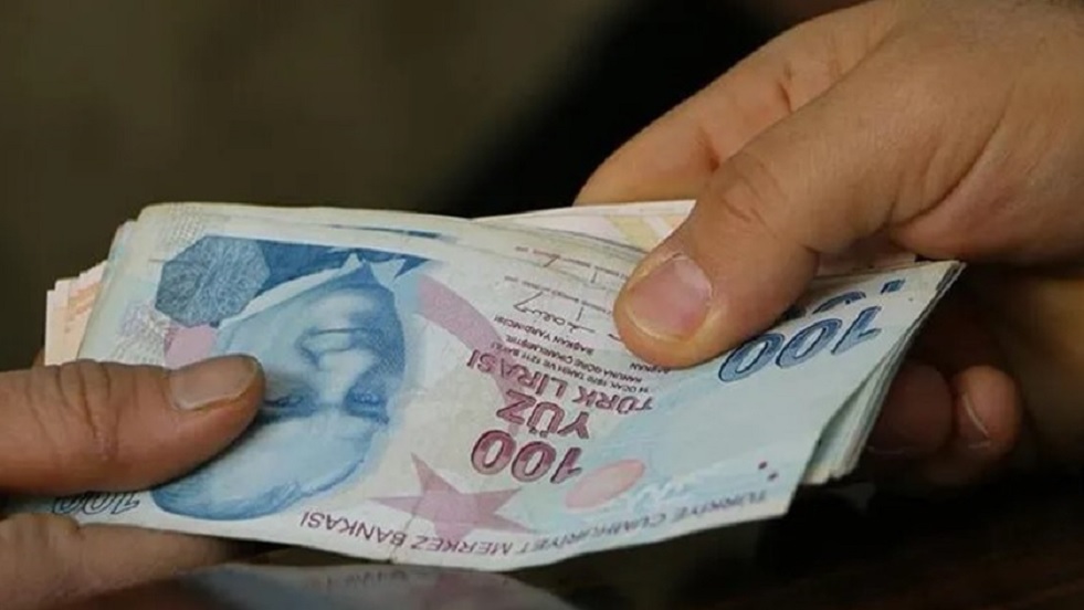 Emeklilere 5.000 TL Cumhuriyet İkramiyesi, 8.000 TL Yılbaşı İkramiyesi Yapılacak!