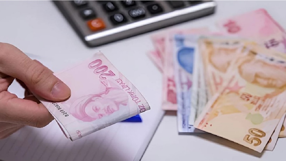 Emekliye Yılbaşı İkramiyesi Geliyor! 20.000 TL İkramiye Parasını Kimler Alacak?